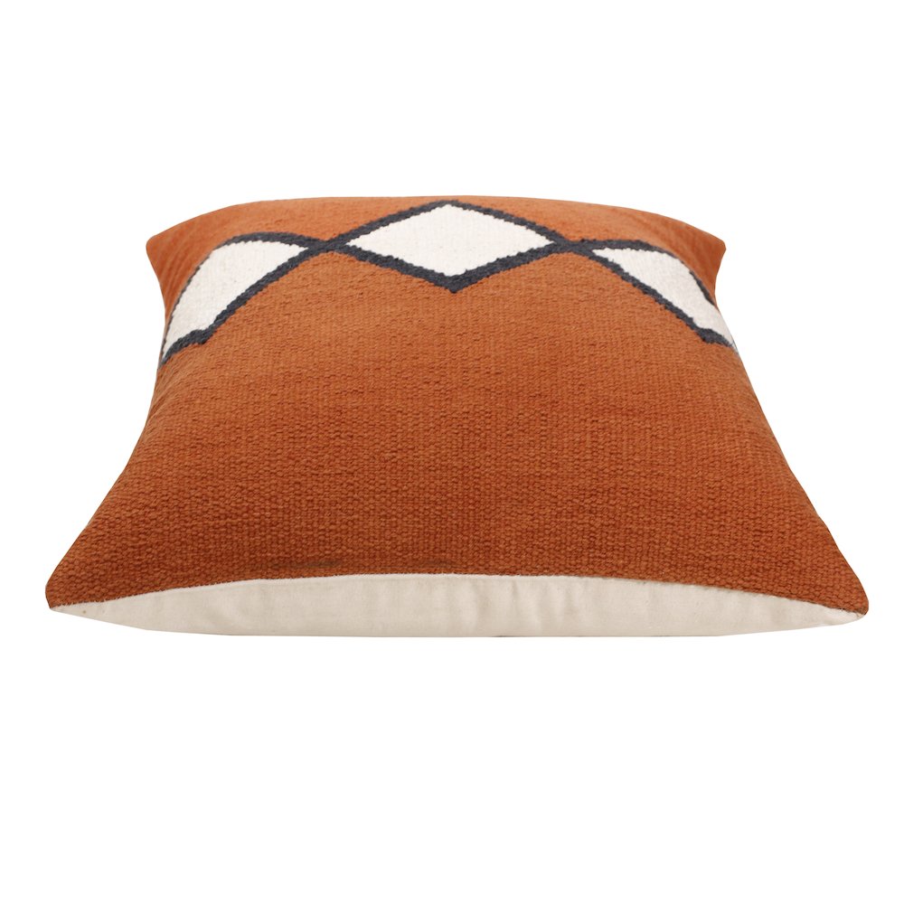 Ox Bay Hand-Woven Orange/White Geometric All-Natural Cotton Pillow Cover. Picture 6