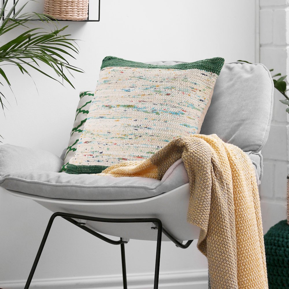 Revive Cotton Pillow Set of 2 in Green/Multicolored, 20" x 20". Picture 8