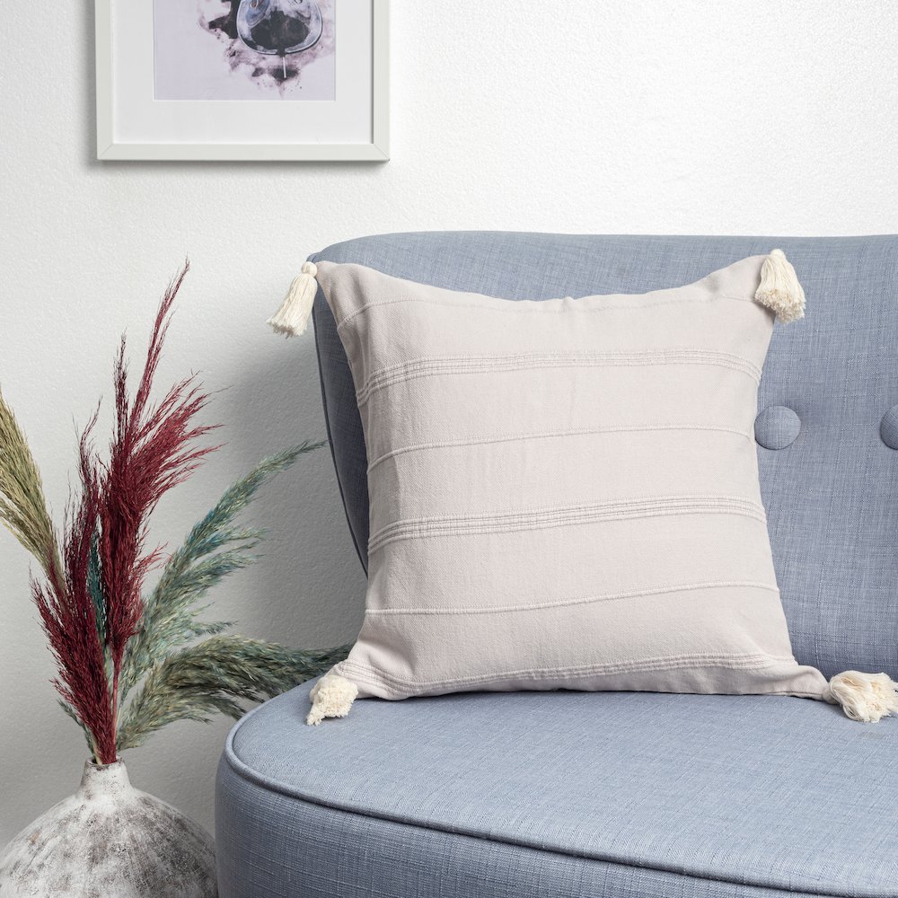 Silas Turkish Cotton Poly Filled Pillow in Beige/Gray, 18" x 18". Picture 2