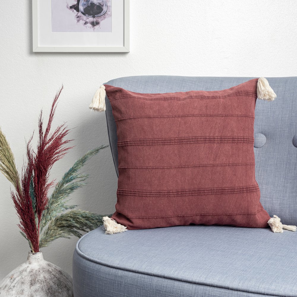 Silas Turkish Cotton Poly Filled Pillow in Red, 18" x 18". Picture 2