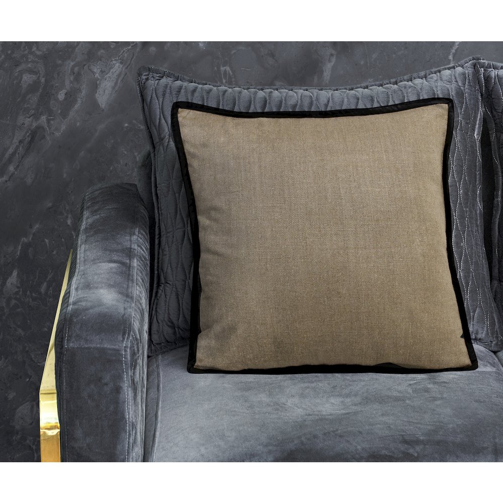 Estate Linen Poly Filled Pillow in Tan/Black, 20" x 20". Picture 2