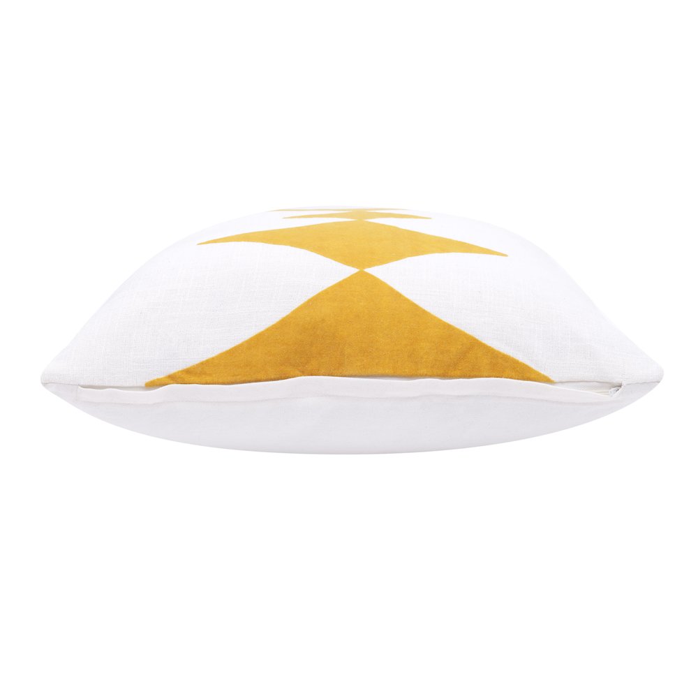 Stacy Garcia Cotton Blend Poly Filled Pillow in Yellow/White, 20" x 20". Picture 5