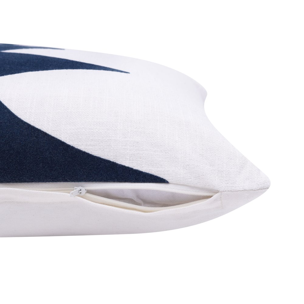Stacy Garcia Cotton Blend Poly Filled Pillow in Blue/White, 20" x 20". Picture 4