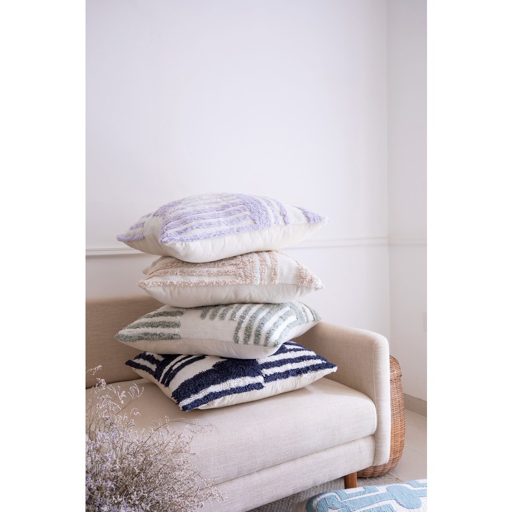 Stacy Garcia Cotton Poly Filled Pillow in Green/White, 22" x 22". Picture 6