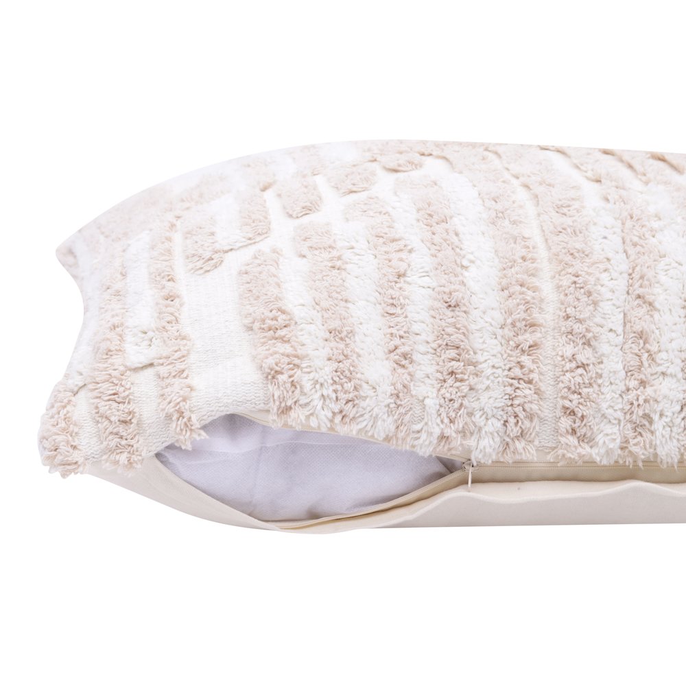 Stacy Garcia Cotton Poly Filled Pillow in Cream/White, 22" x 22". Picture 4