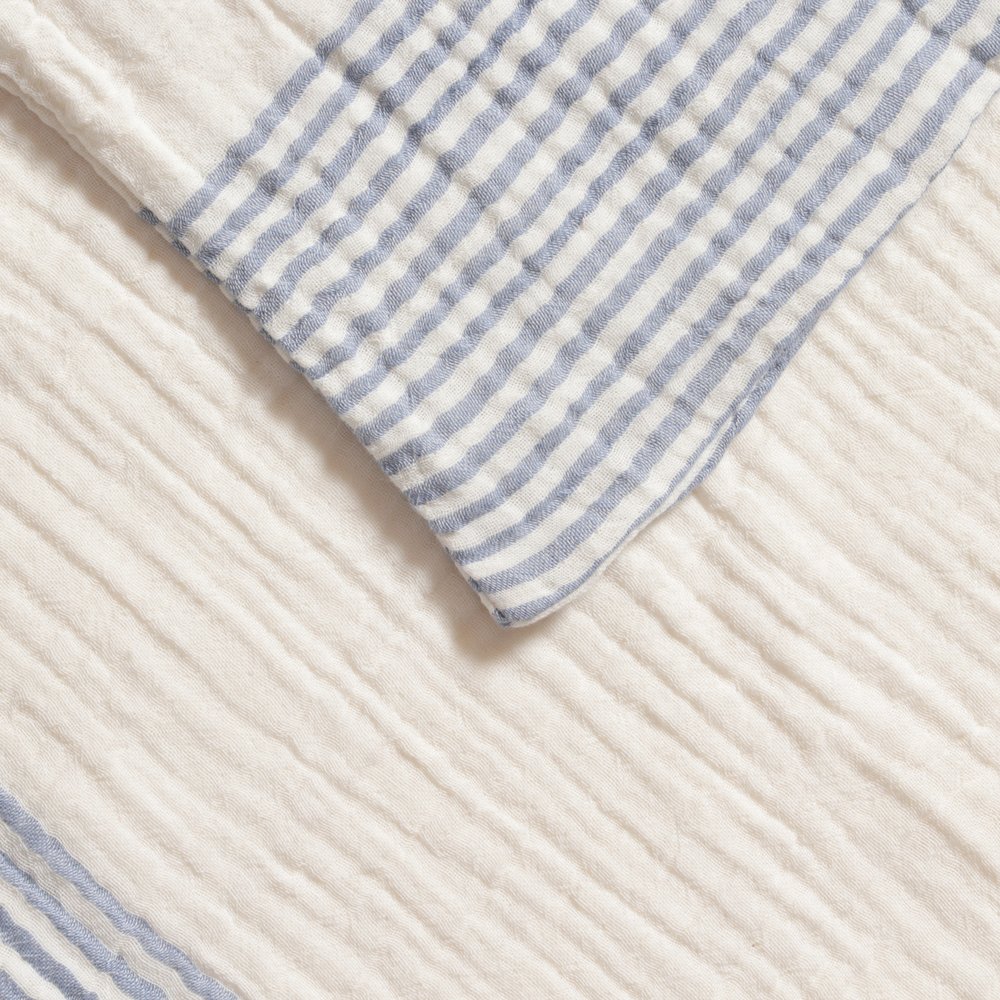 Siya Cotton Poly Filled Pillow in Blue/Ivory, 22" x 22". Picture 5