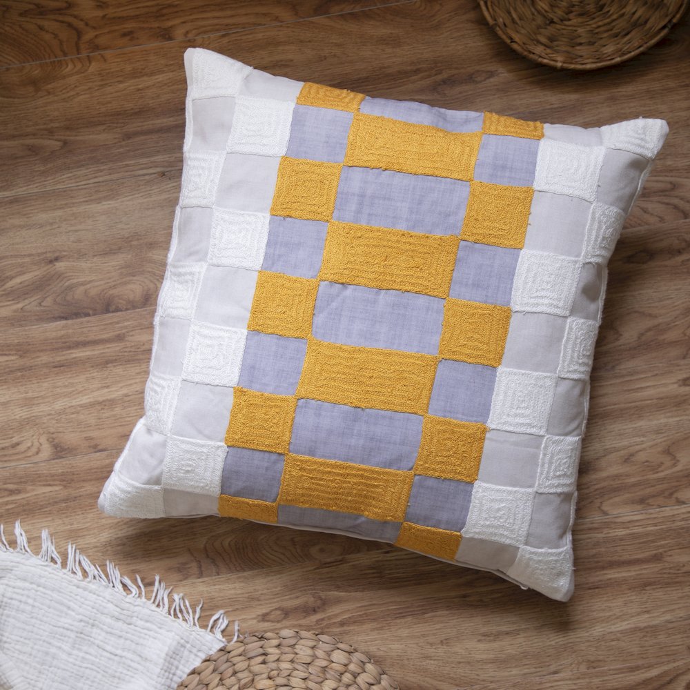 Yellow/Multi Contemporary Checkered Hand-Woven Throw Pillow Cover. Picture 2