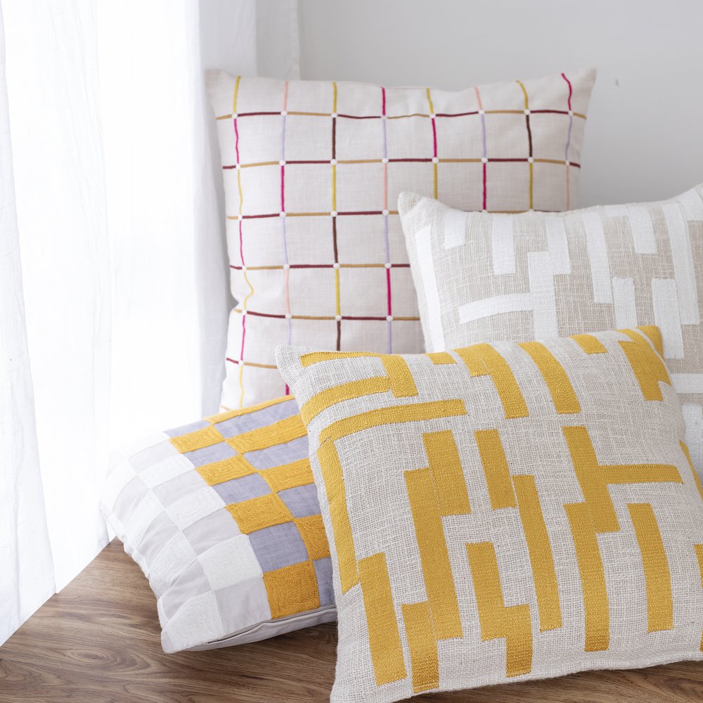Stacy Garcia  Cotton Blend Poly Filled Pillow in Ivory, 20" x 20". Picture 8