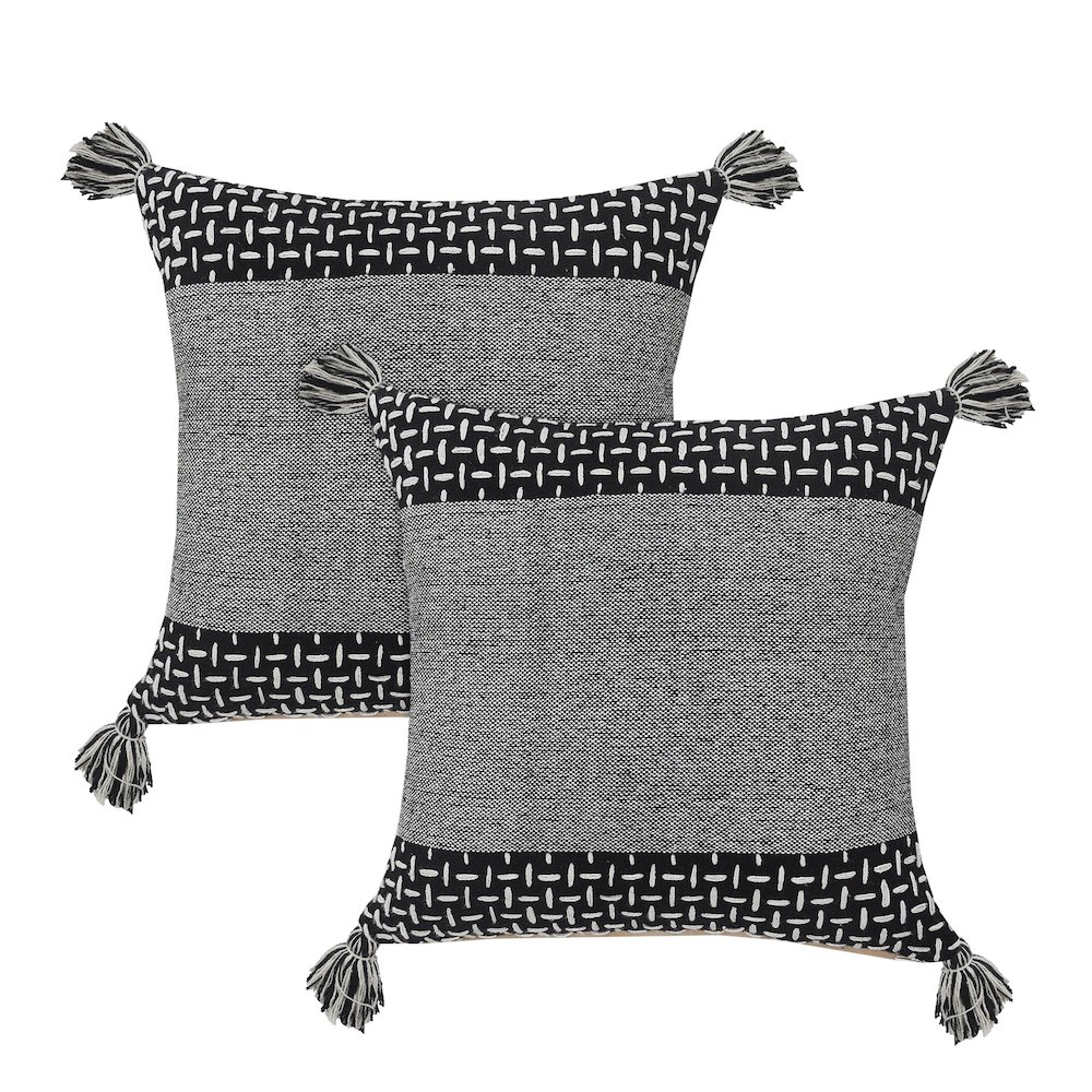 Elevate Cotton Pillow Set of 2 in Black/Gray, 20" x 20". Picture 1