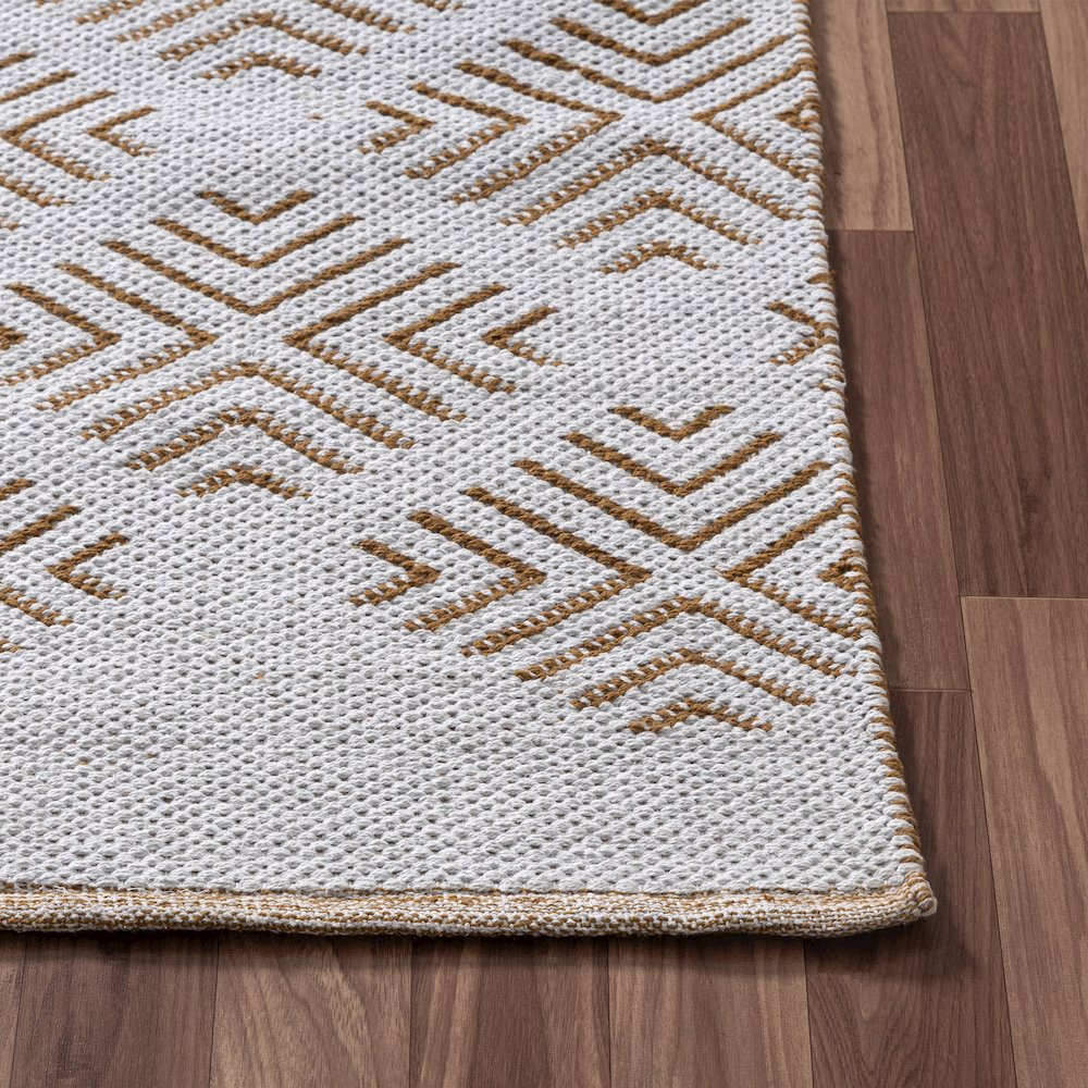 Pomona Cotton Blend Indoor Area Rug in Tan/White 2' x 8'. Picture 4