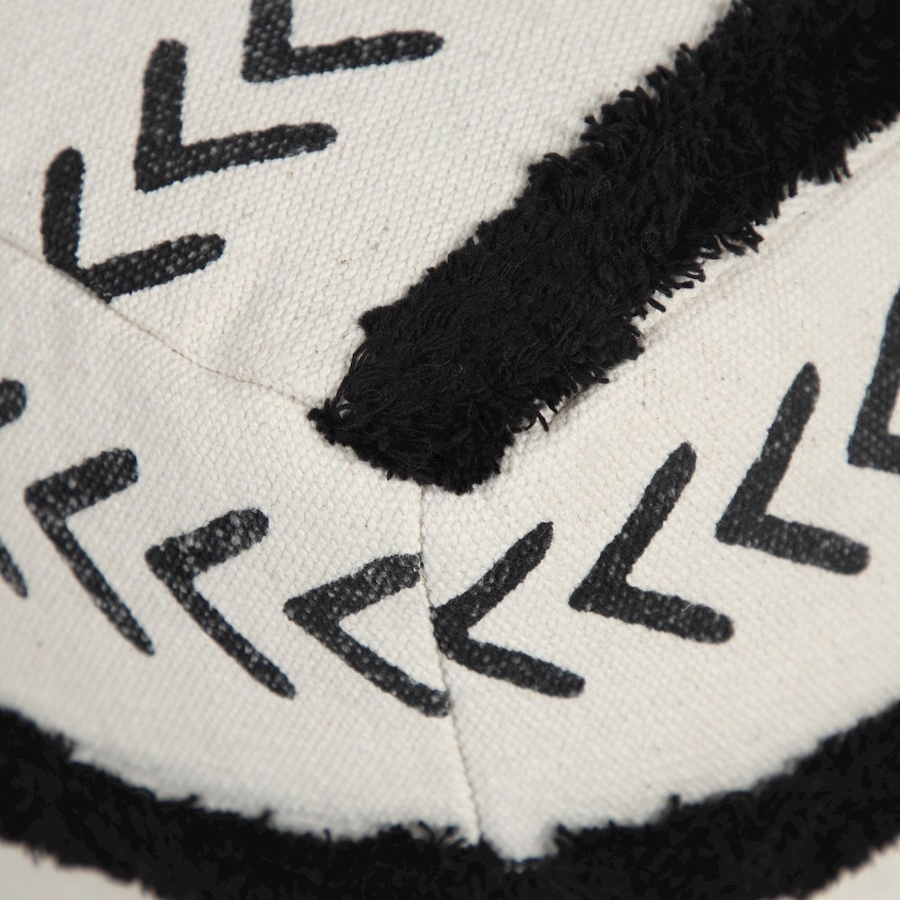 Avant-garde Cotton Indoor Pouf in White/Black, 18" x 18" x 14". Picture 2