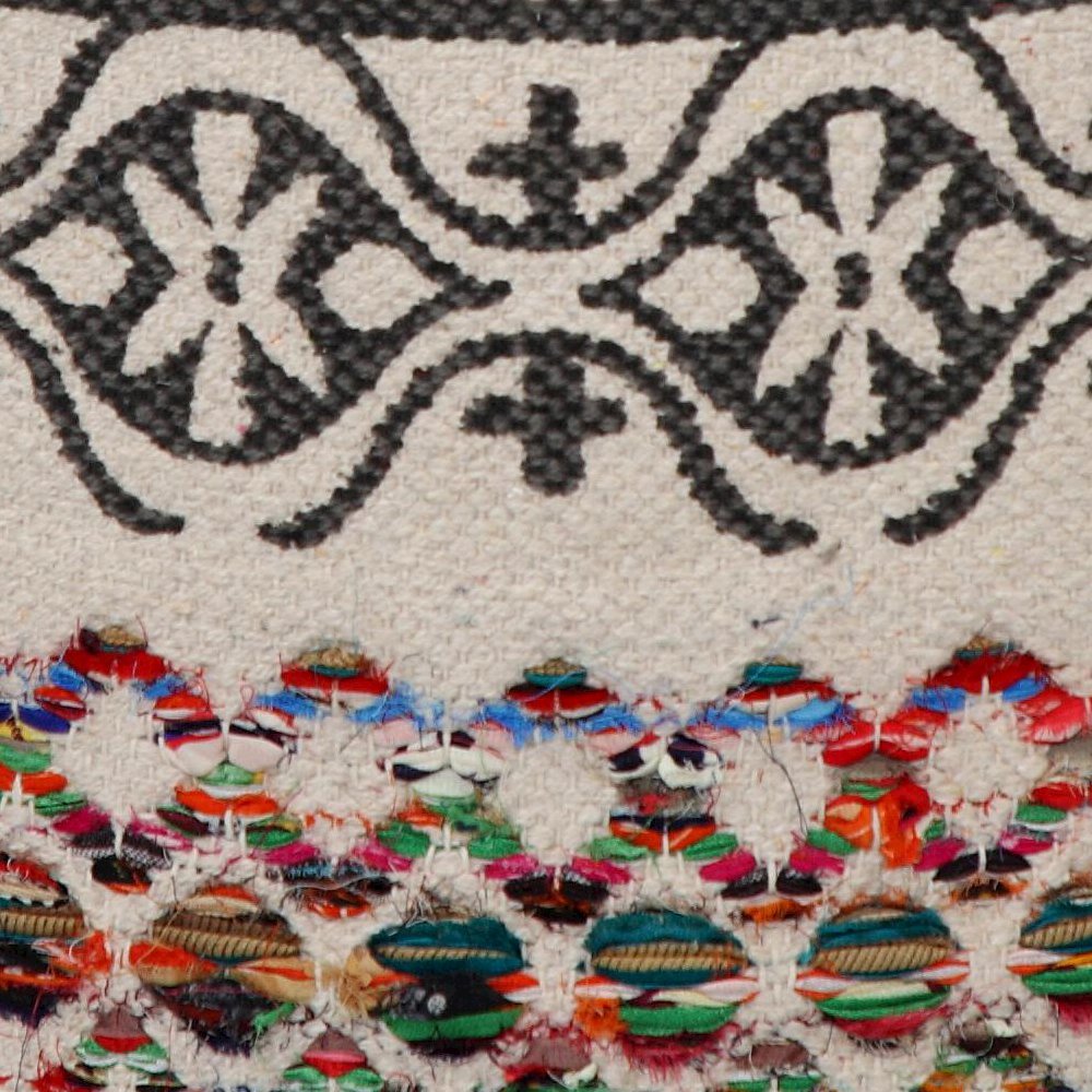 Coverlet Cotton in Ivory 90" x 96". Picture 4