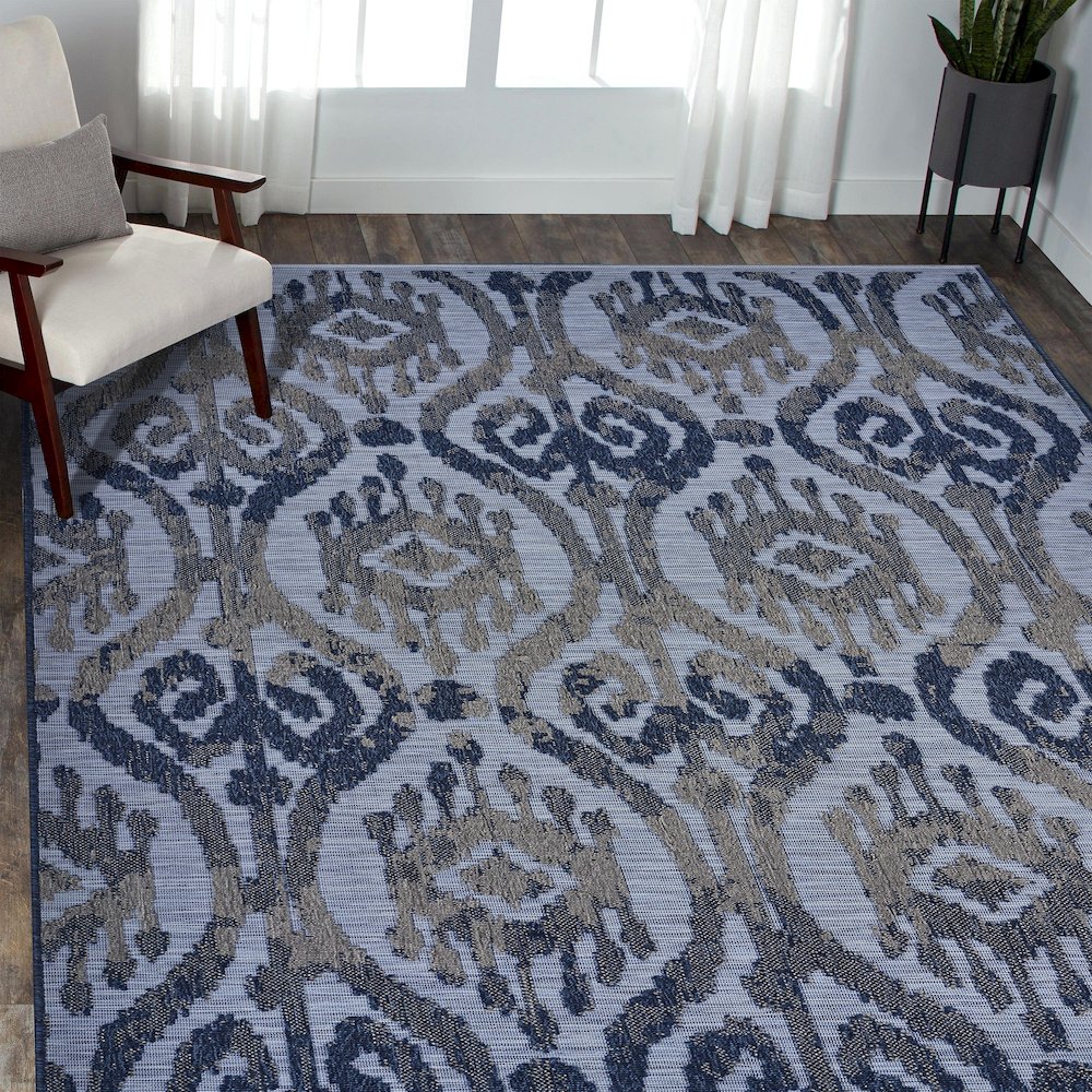 Modern Multicolored Ikat Indoor/Outdoor Rug. Picture 7