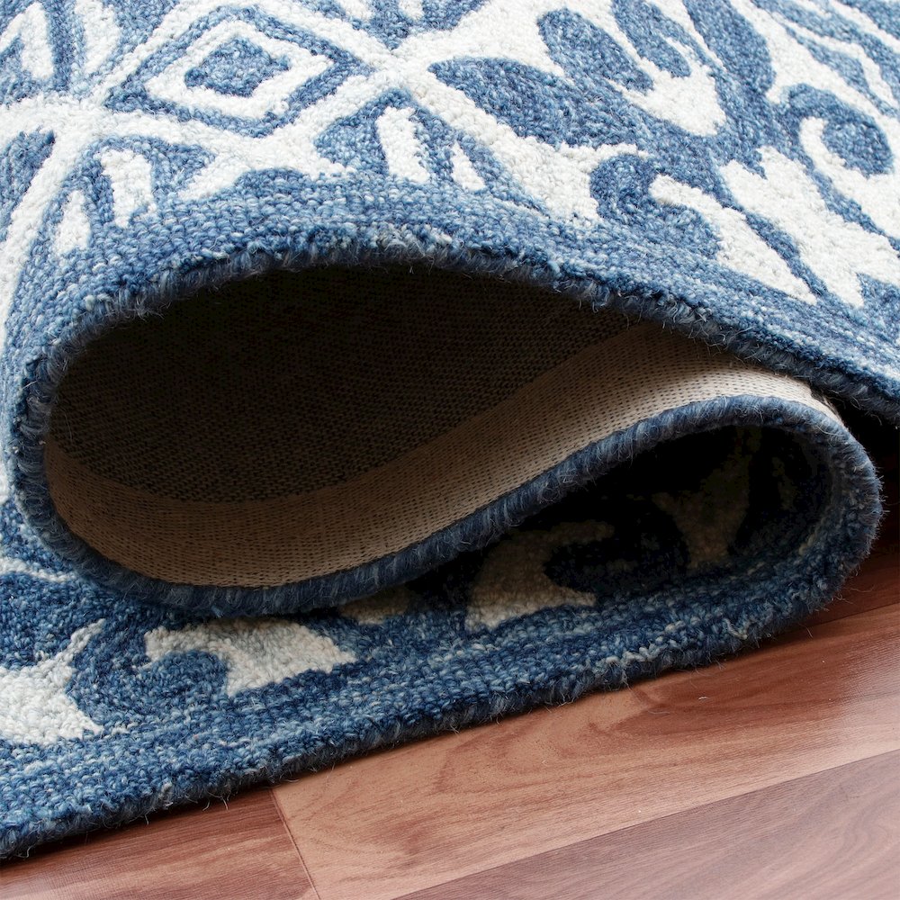 Blue Floral Hand-Tufted Wool Runner Rug. Picture 6