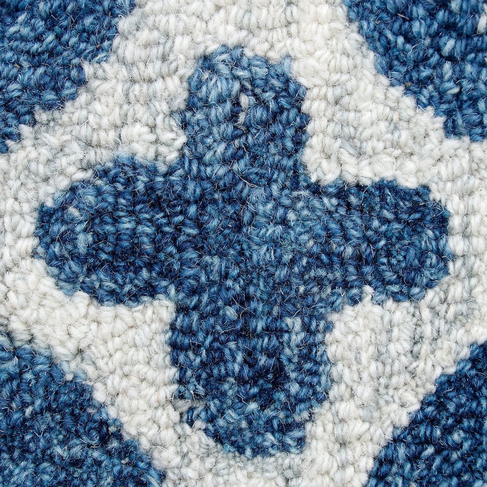 Blue Floral Hand-Tufted Wool Runner Rug. Picture 3