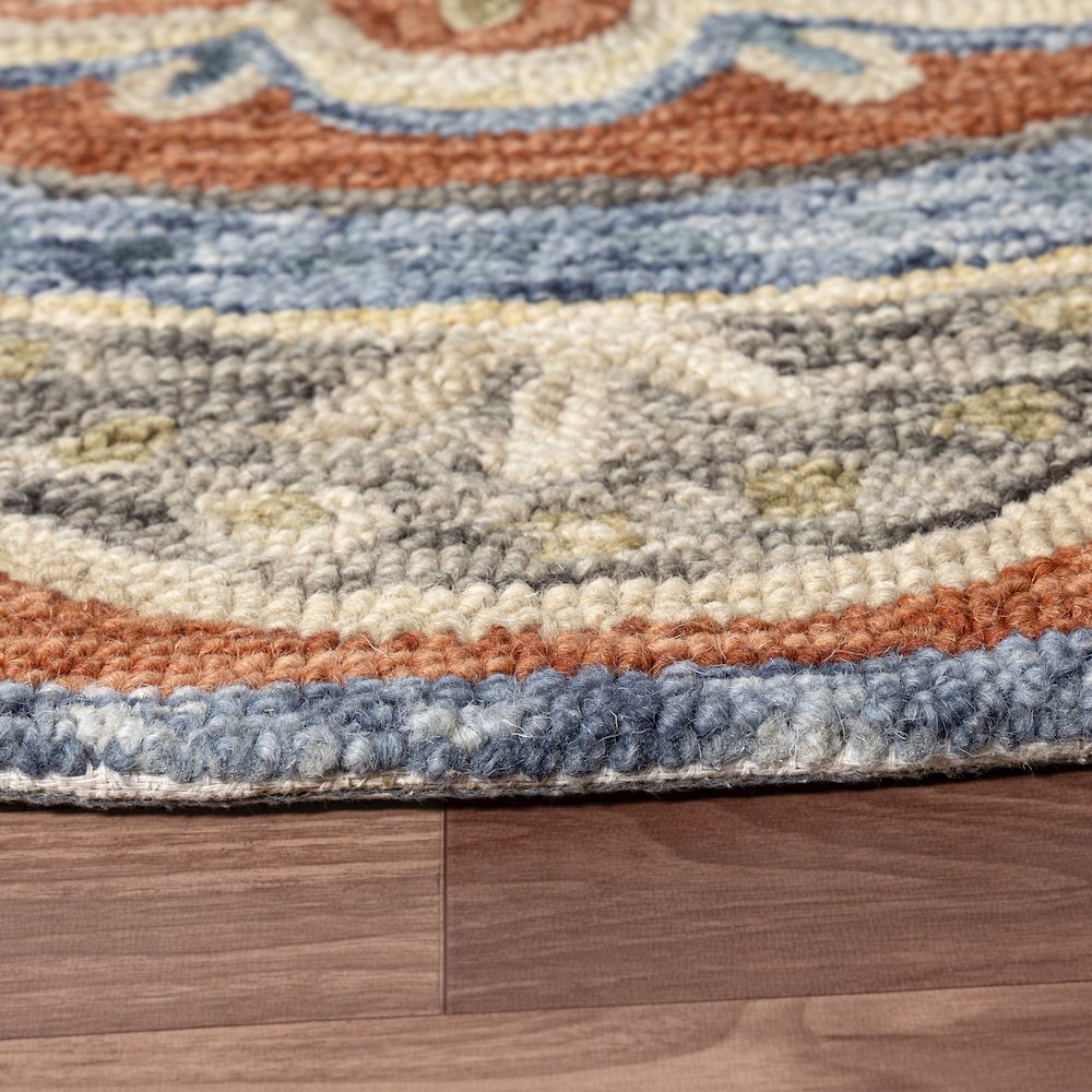 Rust Floral Farmhouse Hand-Woven Wool Indoor Area Rug. Picture 3