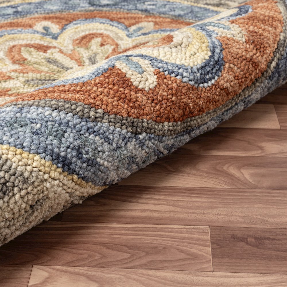 Rust Floral Farmhouse Hand-Woven Wool Indoor Area Rug. Picture 4