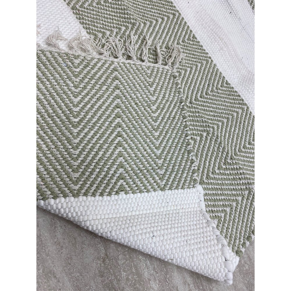 RugsA Olive Gray/Ivory Farmhouse Striped Wool Area Rug, 2'3" x 3'9". Picture 5