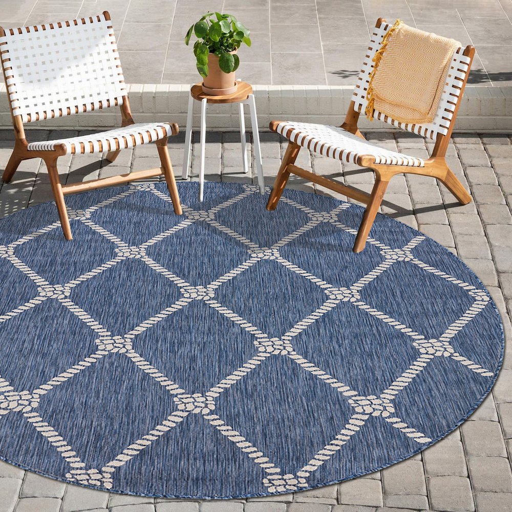 Nautical Knot Indoor Outdoor Round Rug. Picture 2