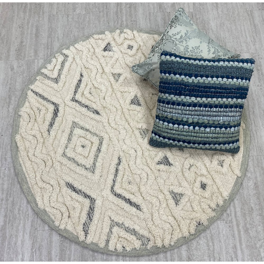 Sinuous Contemporary Tufted Geometric Motif Wool Blend Area Rug, Ivory, 4' Round. Picture 7