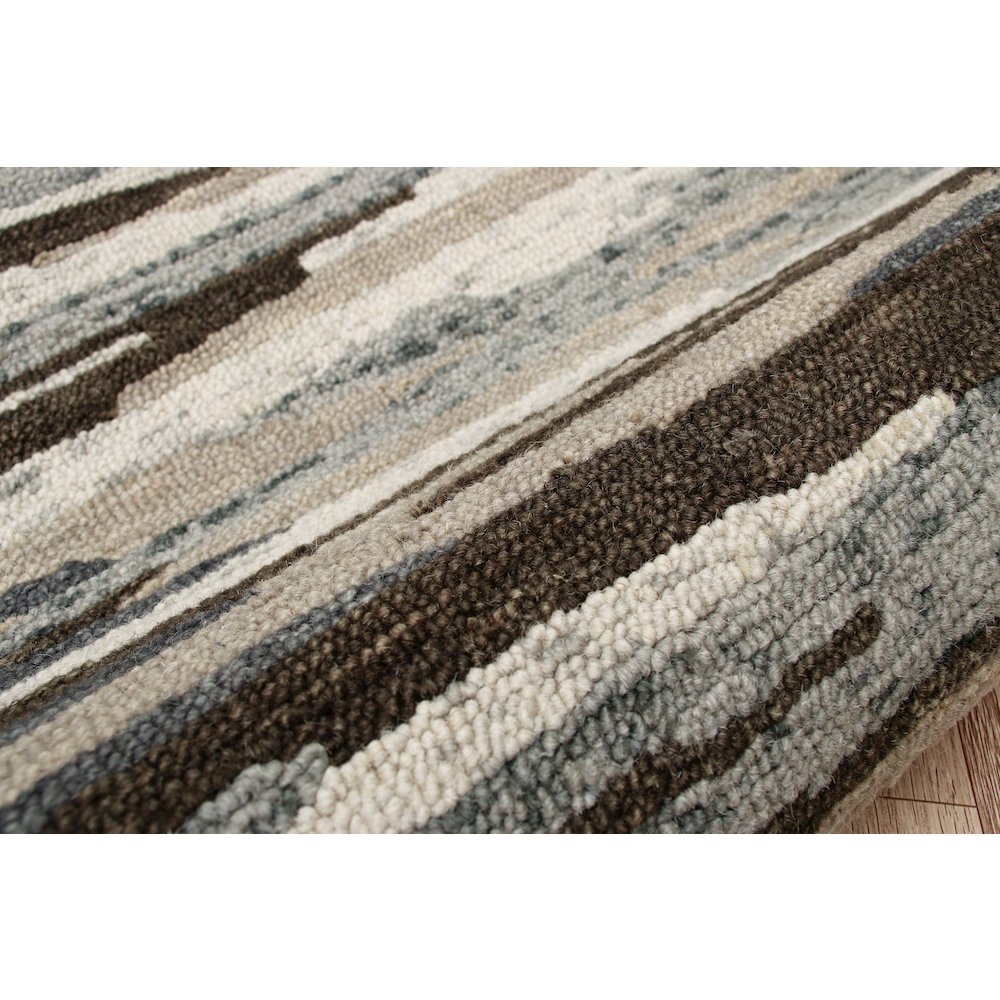 Distressed Cabin Camouflage Round Rug. Picture 5