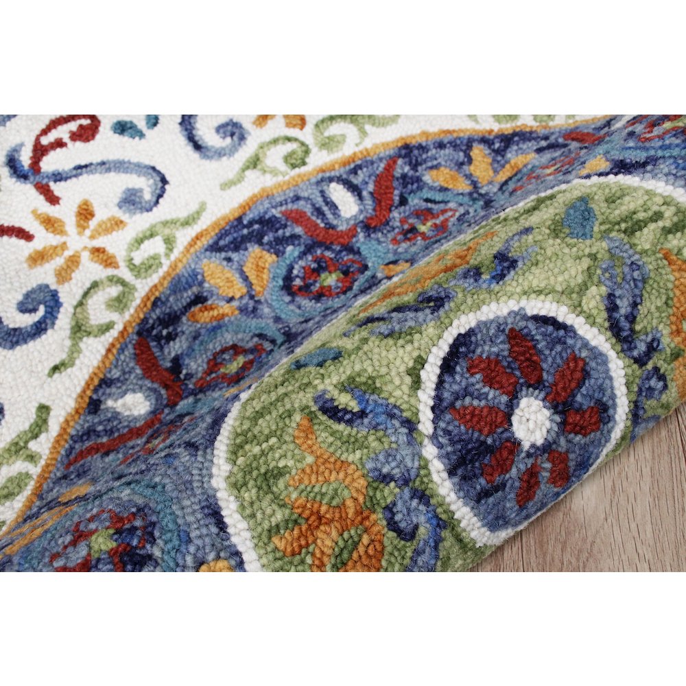 Floral Medallion Mosaic Round Rug. Picture 5