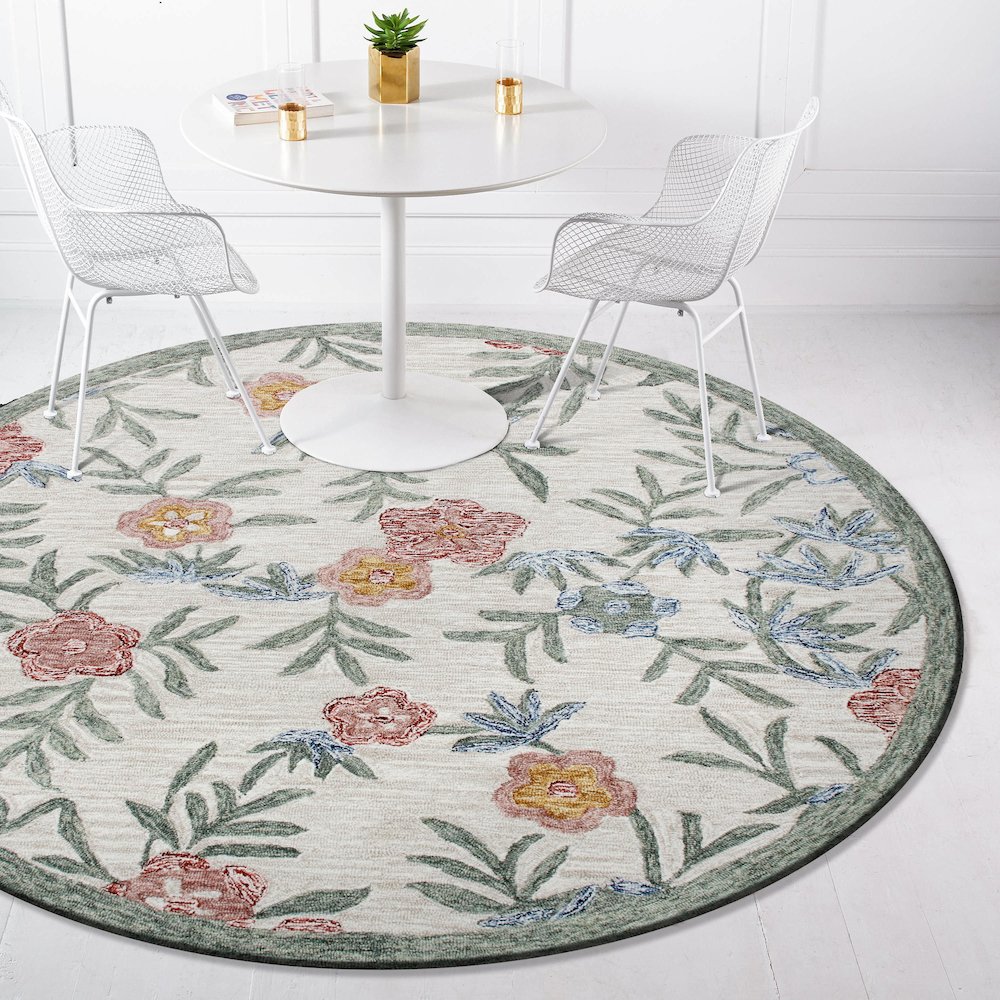 Hand Hooked Vintage Floral Garden Round Rug. Picture 6