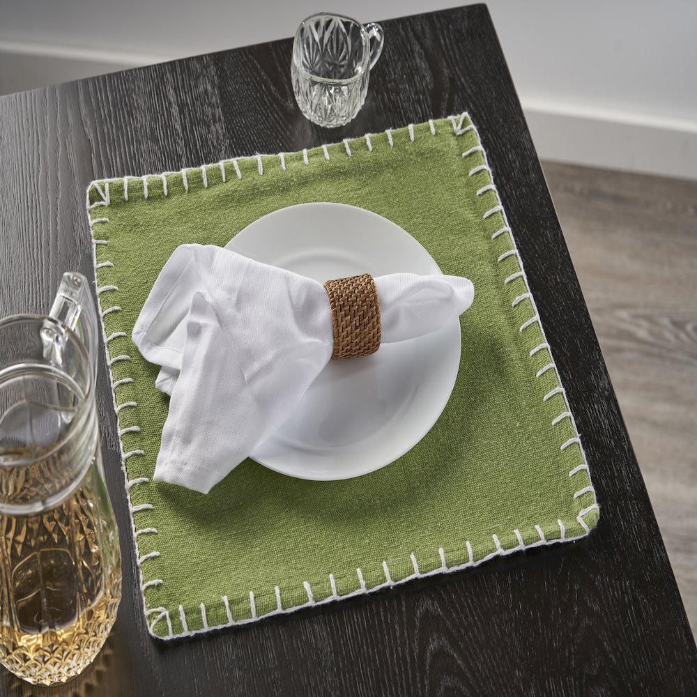 Olive Green Embroidered Edge Place Mat. Picture 2