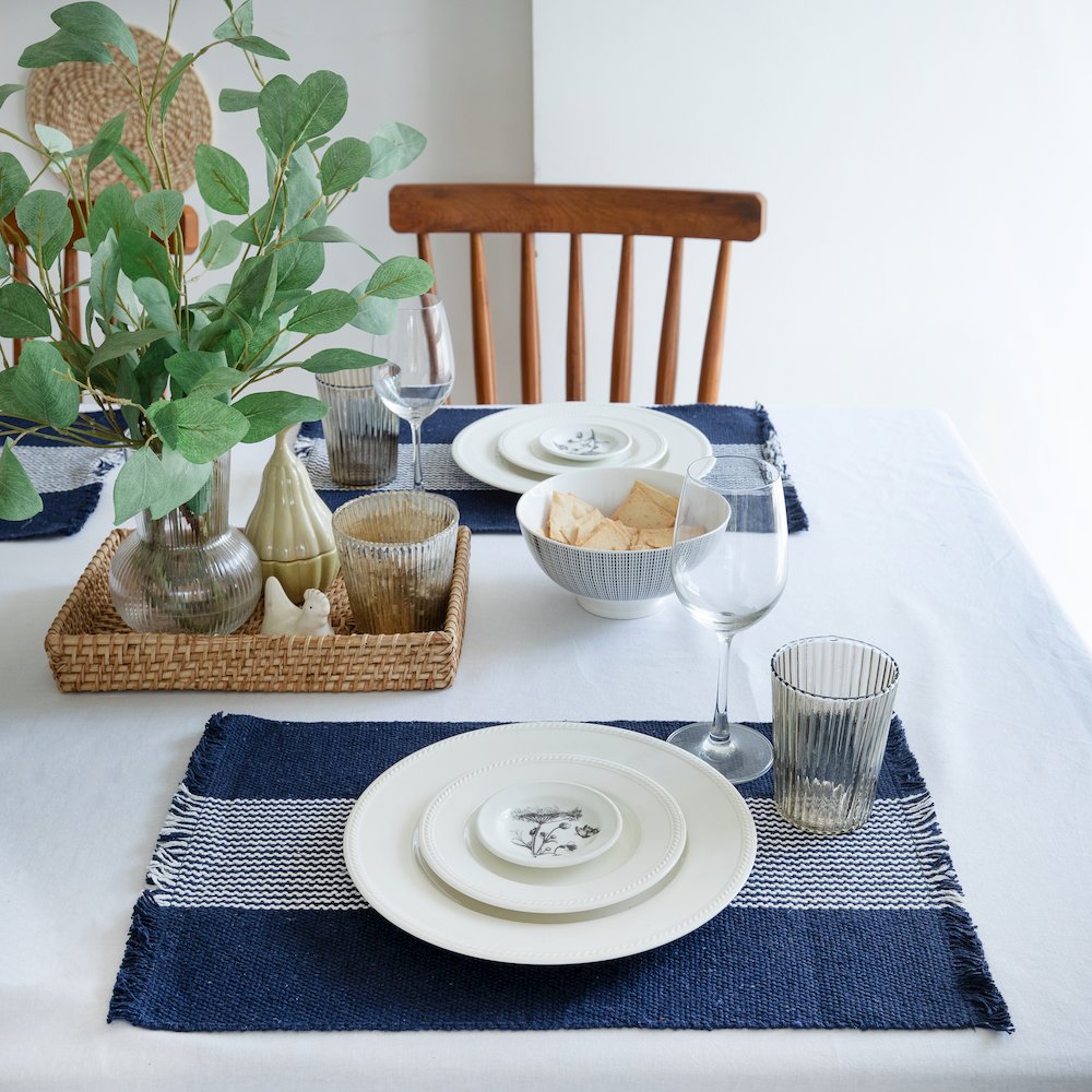 Harbor Navy Striped Handloomed Rectangular Placemat, Set of 4. Picture 2
