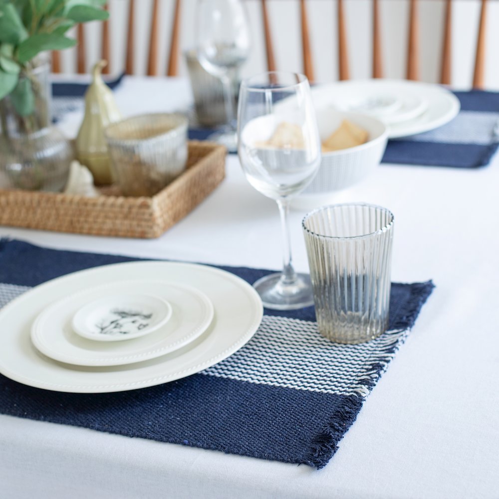 Harbor Navy Striped Handloomed Rectangular Placemat, Set of 4. Picture 5