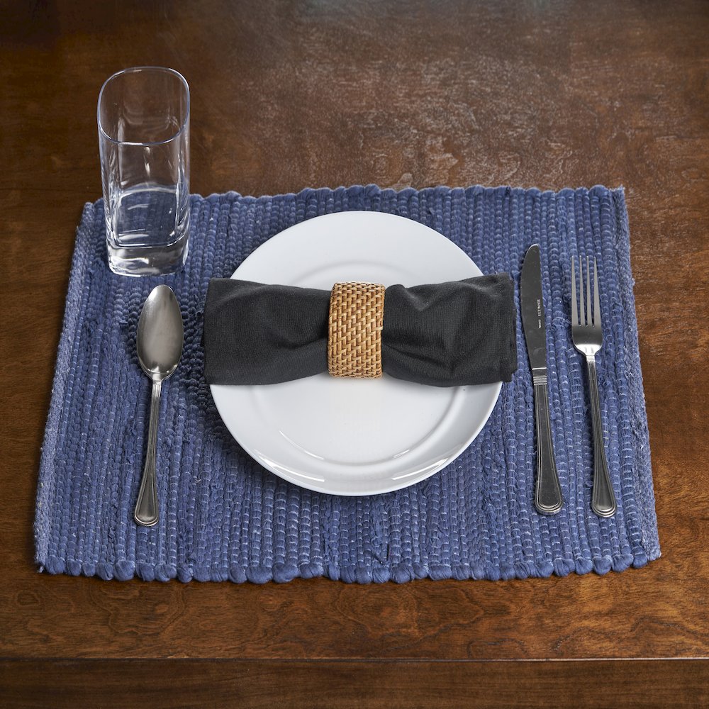 Solid Deep Blue Place Mat. Picture 4