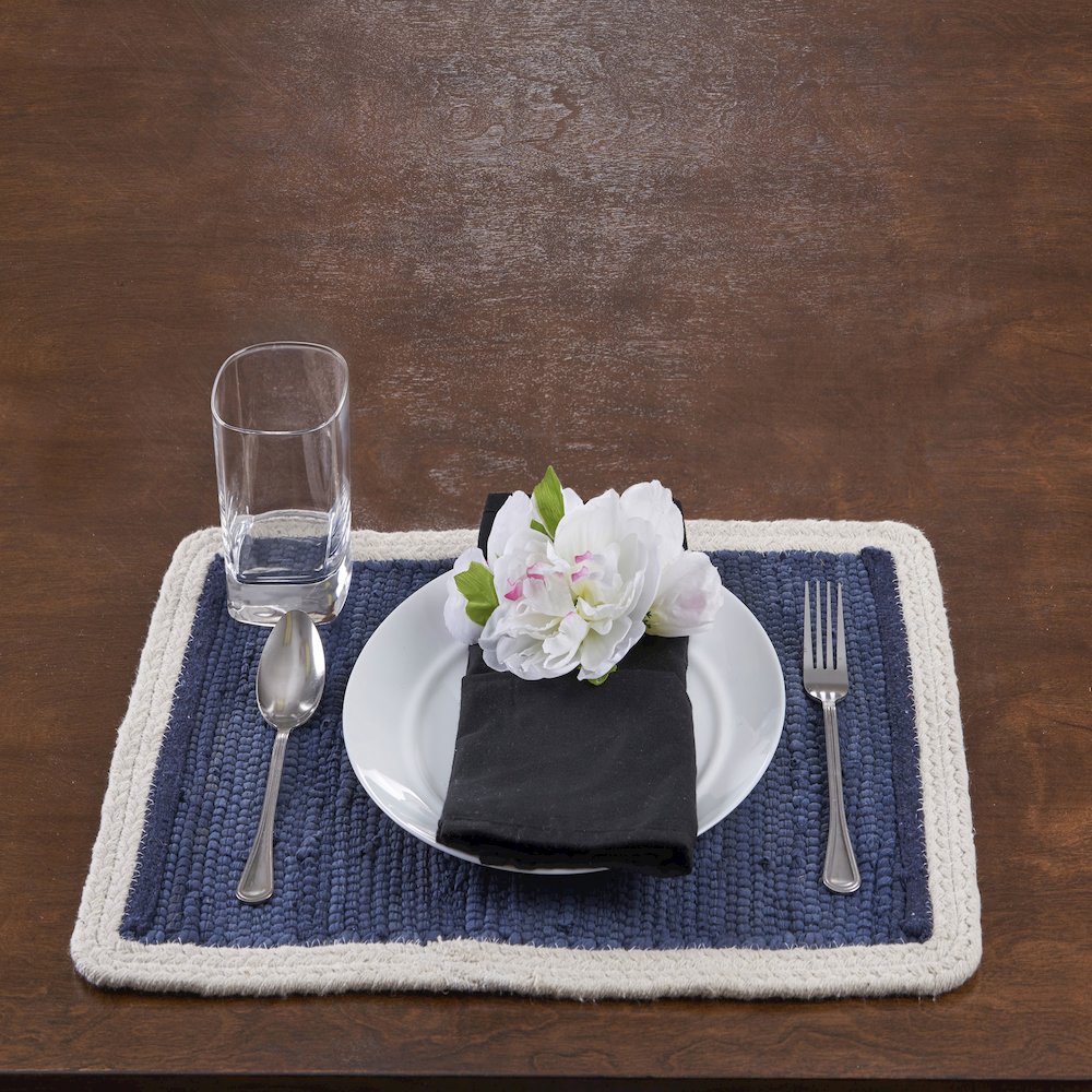 Bordered Indigo Place Mat. Picture 2