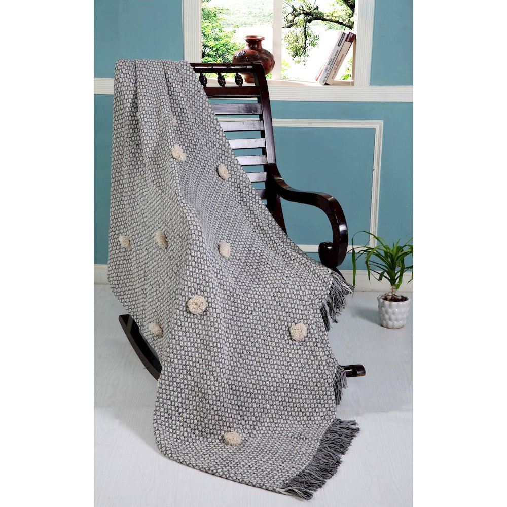 Grey/Black Diamond Hand-Woven All-Natural Cotton Throw Blanket. Picture 3
