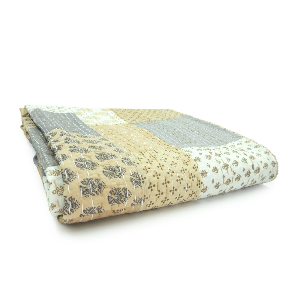 Beige Patchwork Hand-Stitched One-of-a-Kind Cotton Kantha Throw Blanket. Picture 5