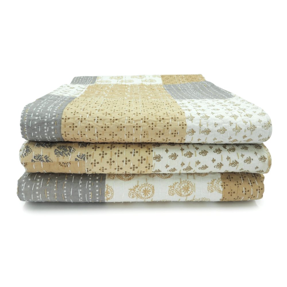 Beige Patchwork Hand-Stitched One-of-a-Kind Cotton Kantha Throw Blanket. Picture 8