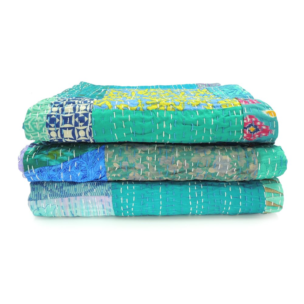 Blue Patchwork Hand-Stitched One-of-a-Kind Cotton Kantha Throw Blanket. Picture 8