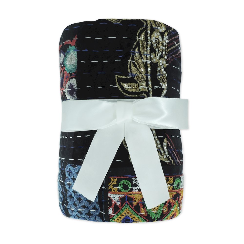 Black Patchwork Hand-Stitched One-of-a-Kind Cotton Kantha Throw Blanket. Picture 6