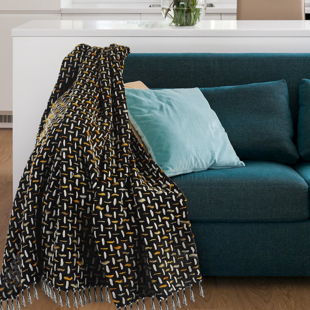 Black/Gold Geometric All-Natural Cotton Throw Blanket. Picture 9
