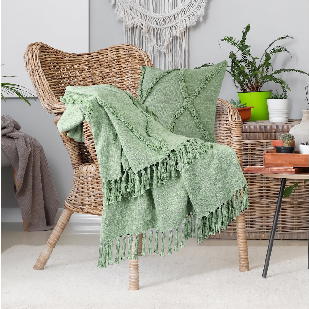 Evette Rios Diamond Tufted All-Natural Cotton Throw Blanket, Green. Picture 6