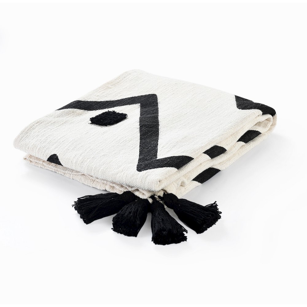 Avant-Garde Black/White Chevron Hand-Woven All-Natural Cotton Throw Blanket. Picture 1