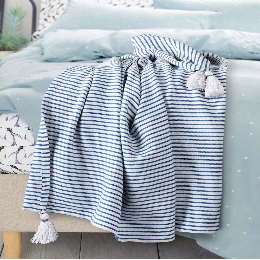 Blue/White Striped Hand-Woven All-Natural Cotton Throw Blanket. Picture 5