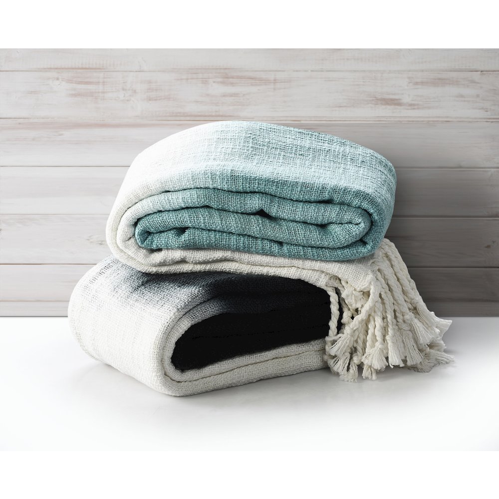 Blue/White Ombre Hand-Woven All-Natural Cotton Throw Blanket. Picture 9