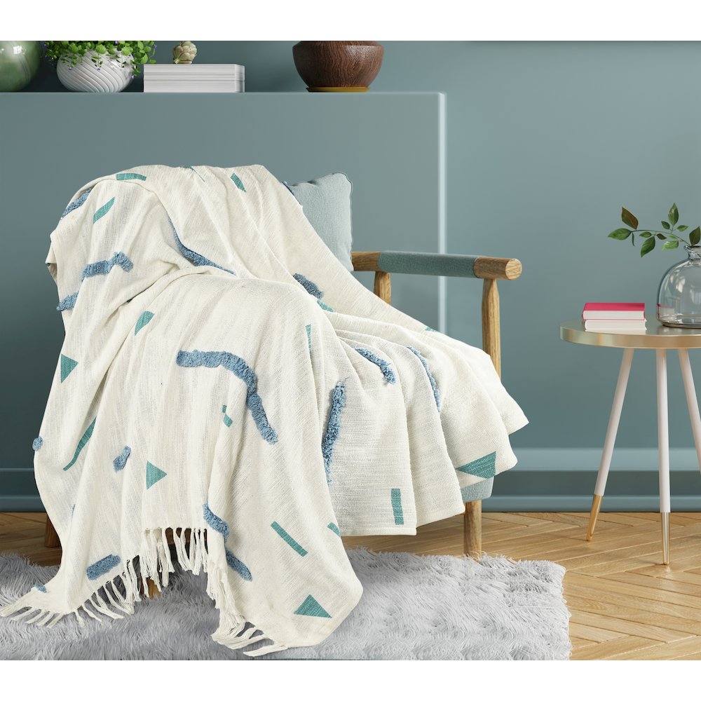 Cream/Blue Geometric Hand-Woven All-Natural Cotton Throw Blanket. Picture 7