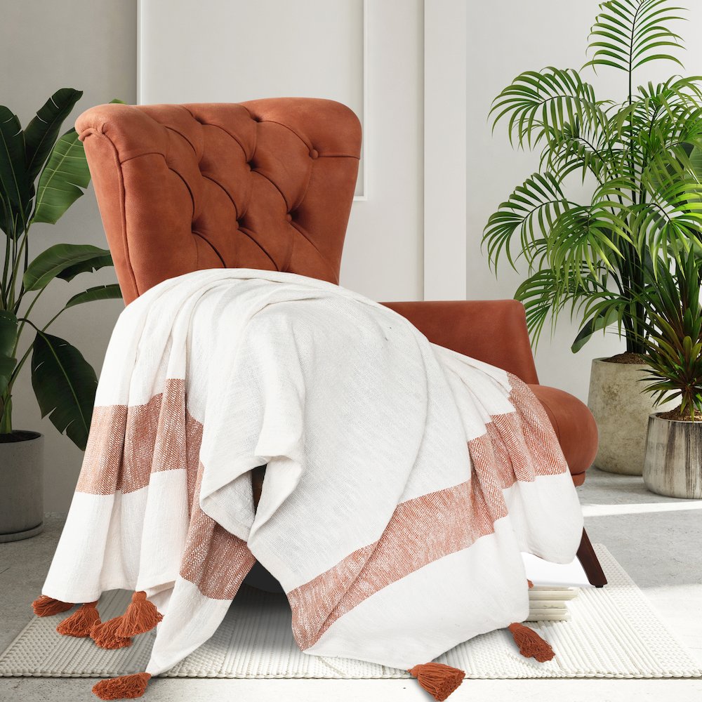 Borderline Striped Hand-Woven All-Natural Cotton Throw Blanket, Orange. Picture 7