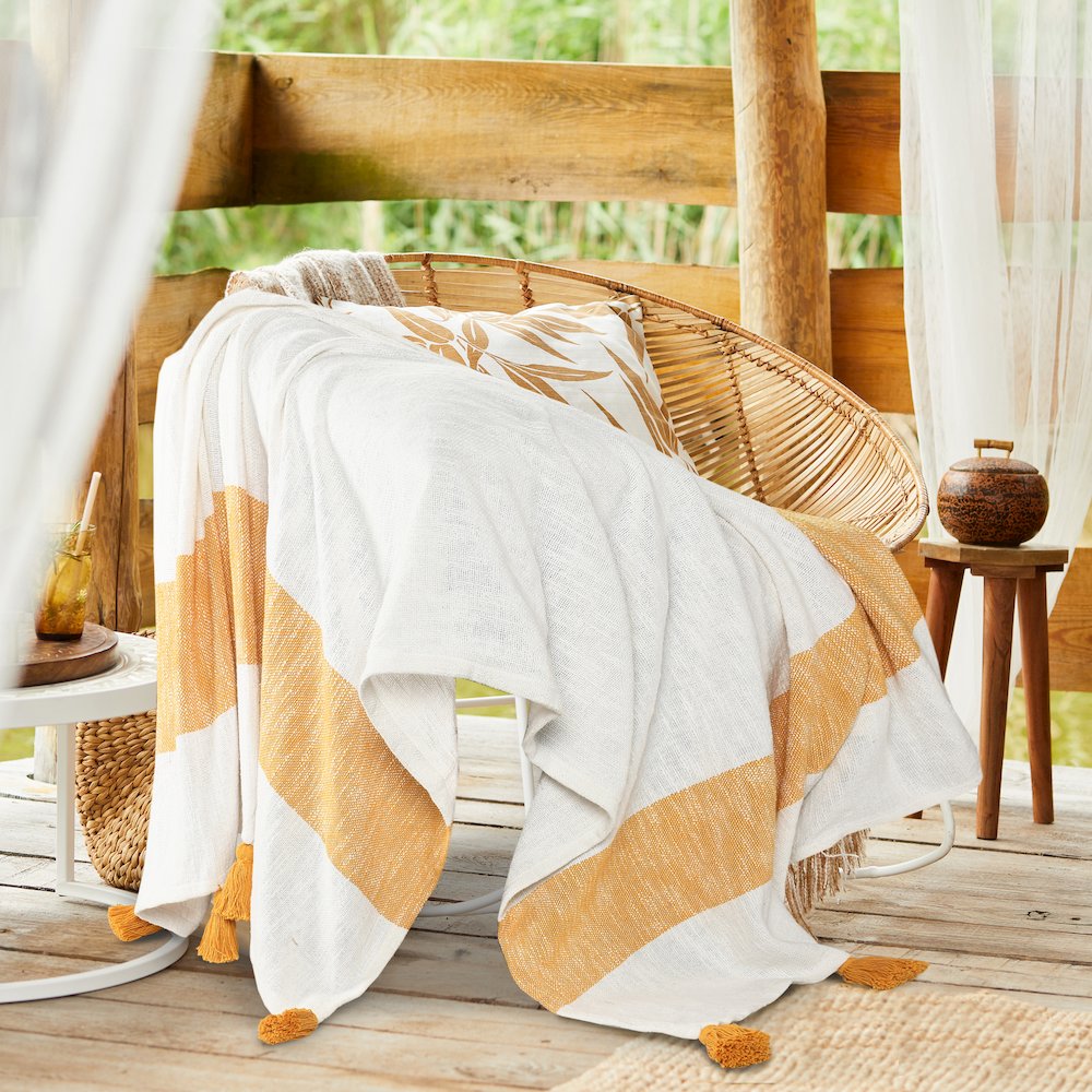 Borderline Striped Hand-Woven All-Natural Cotton Throw Blanket, Yellow. Picture 7