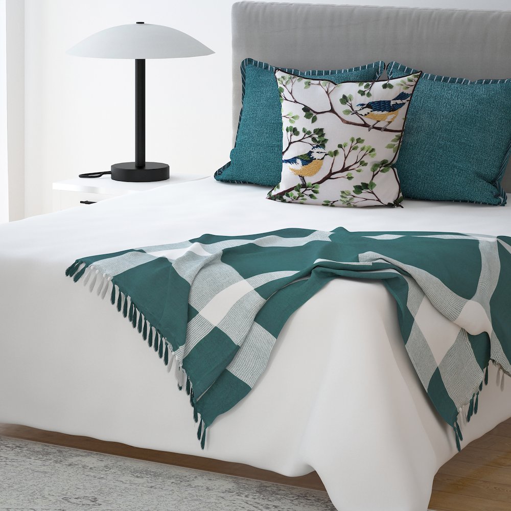 Pine Green/White Tartan/Plaid Hand-Woven All-Natural Cotton Throw Blanket. Picture 2
