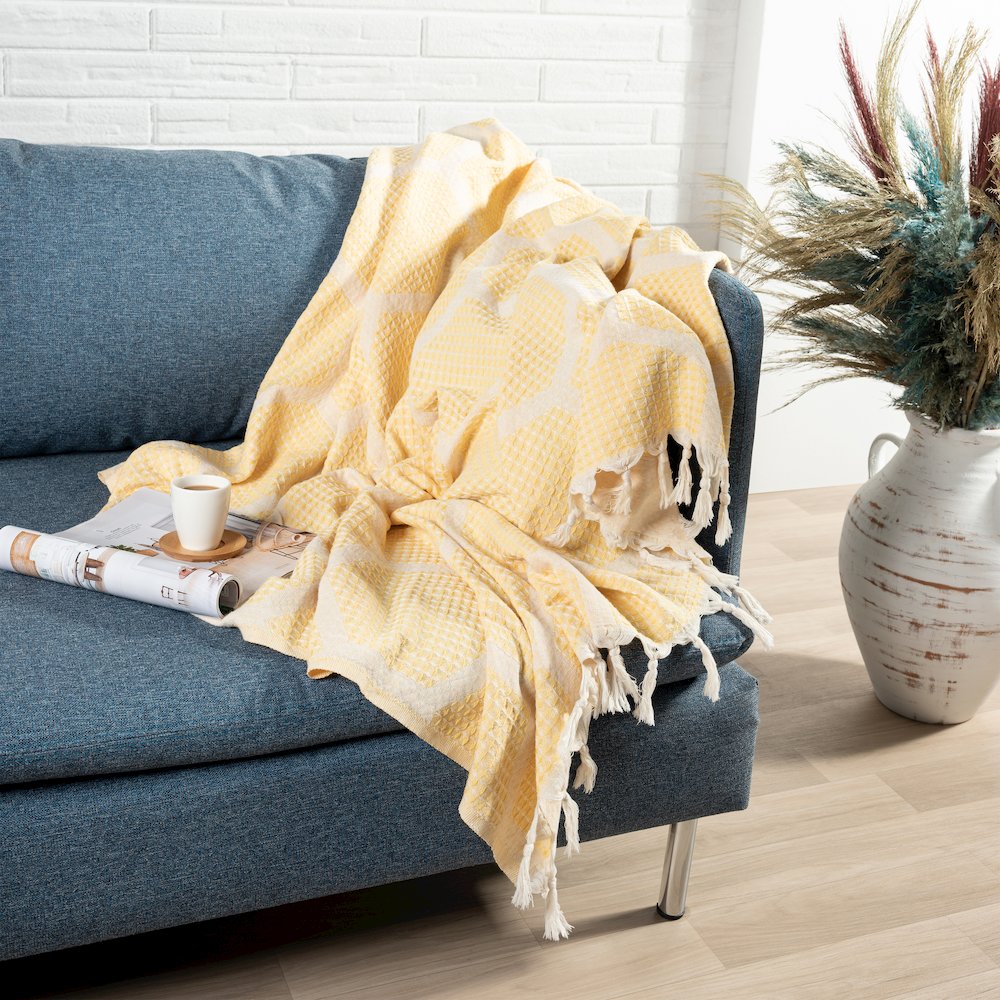 Avery Geometric/Honeycomb All-Natural Turkish Cotton Throw Blanket, Yellow. Picture 2