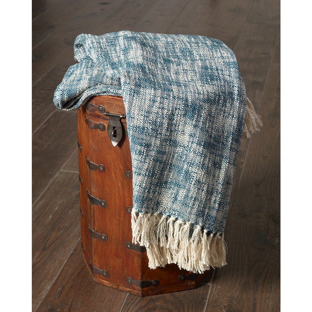 Blue/White Distressed Hand-Woven All-Natural Cotton Throw Blanket. Picture 3