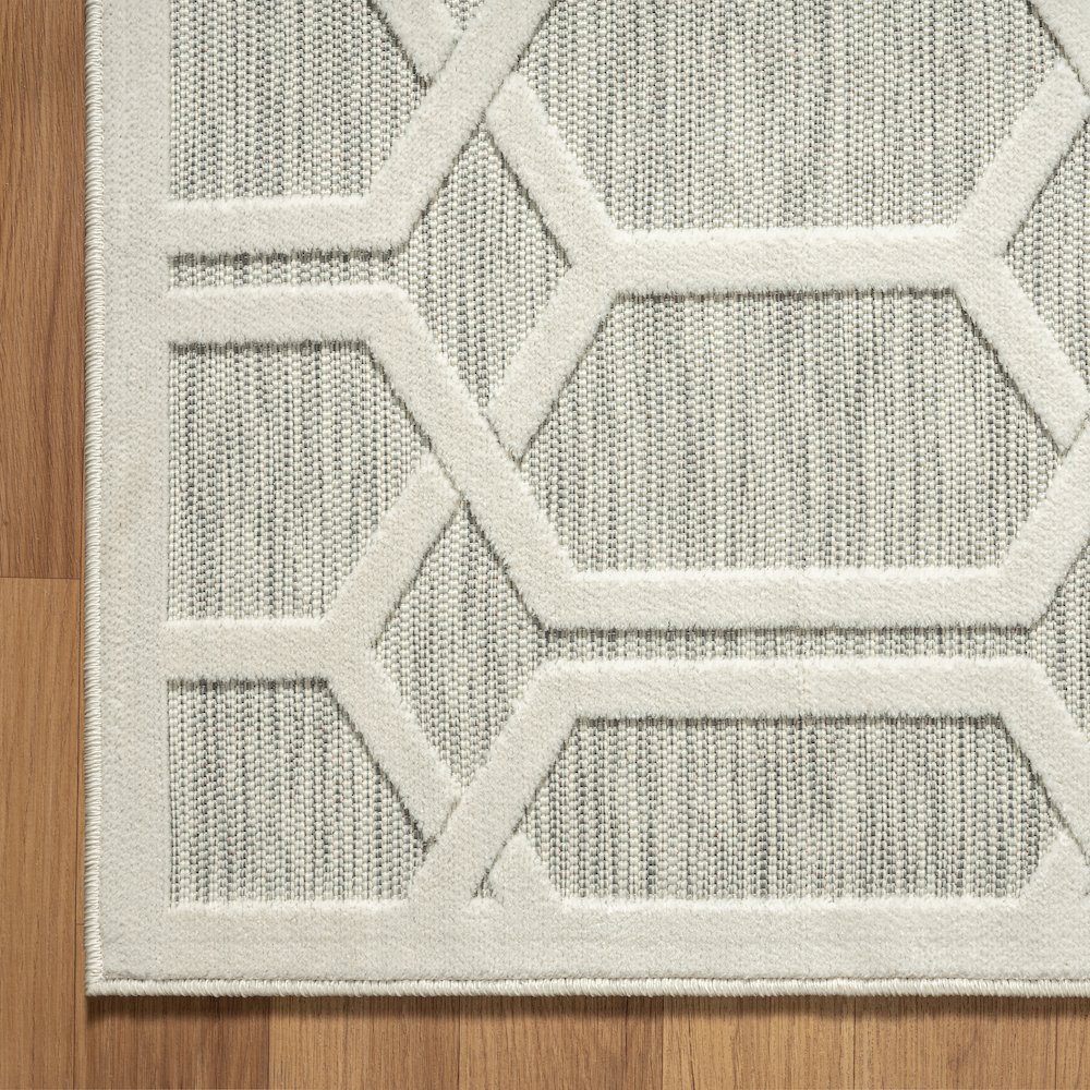 Geometric Hi-Low Modern Gray Indoor Outdoor Area Rug. Picture 2