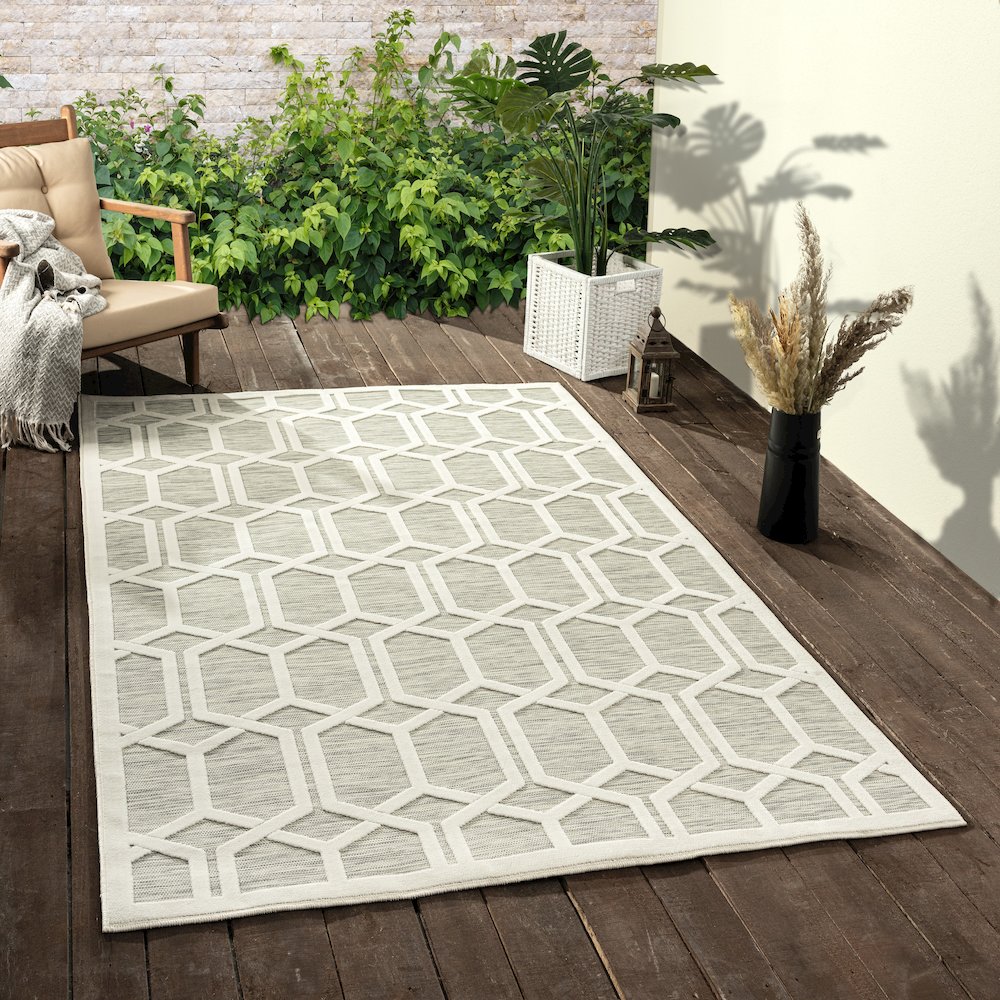 Geometric Hi-Low Modern Gray Indoor Outdoor Area Rug. Picture 7